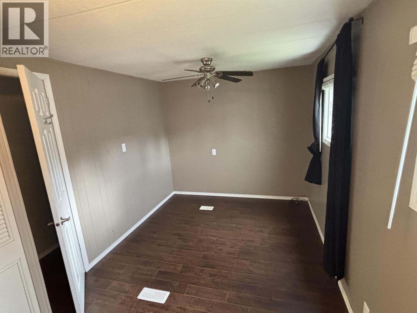 #26 2091 E 16 HIGHWAY - 2
