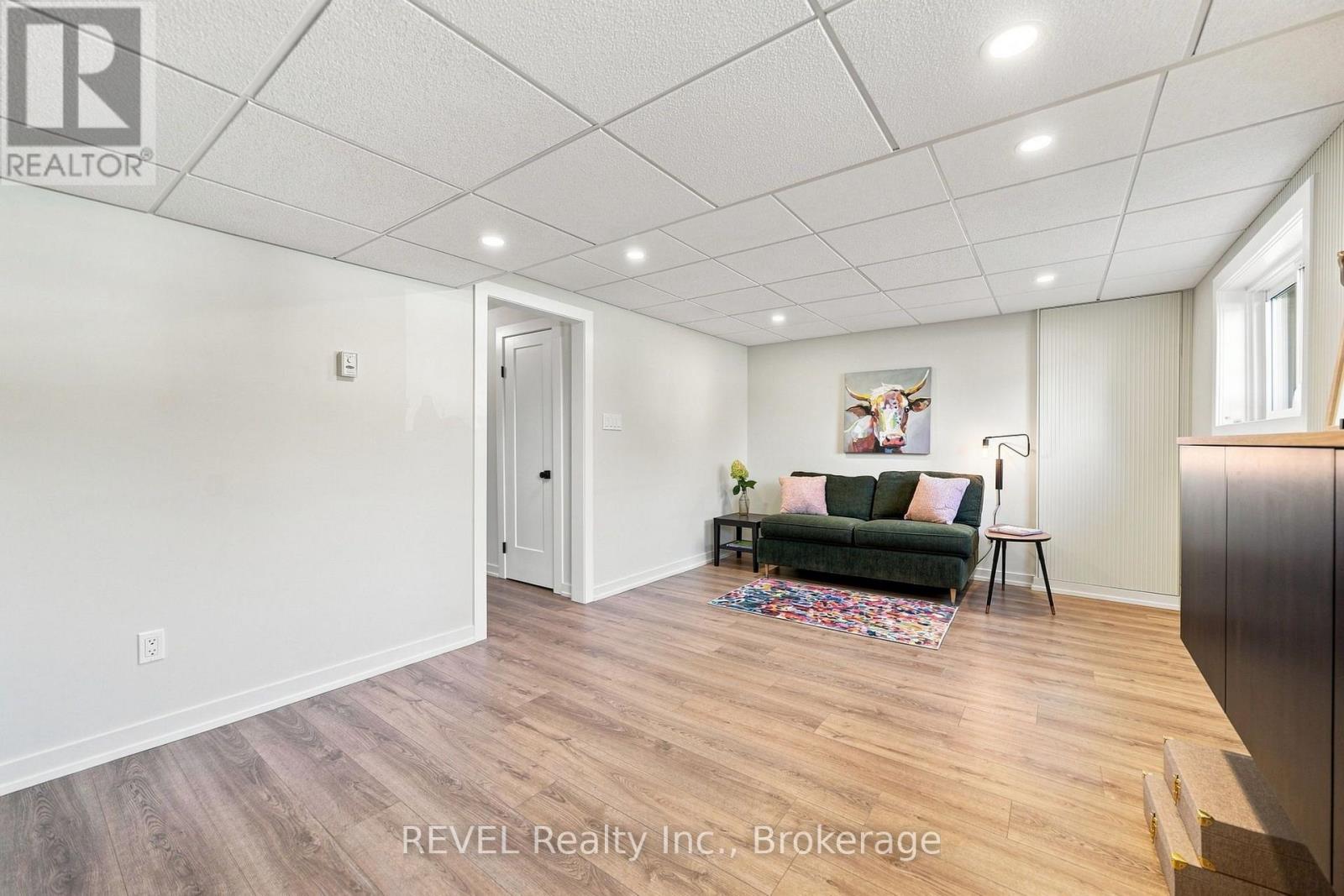 34 OAKWOOD STREET - Image 19