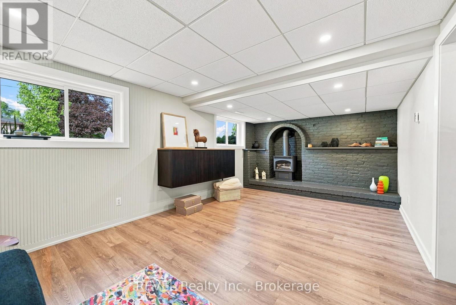 34 OAKWOOD STREET - 20