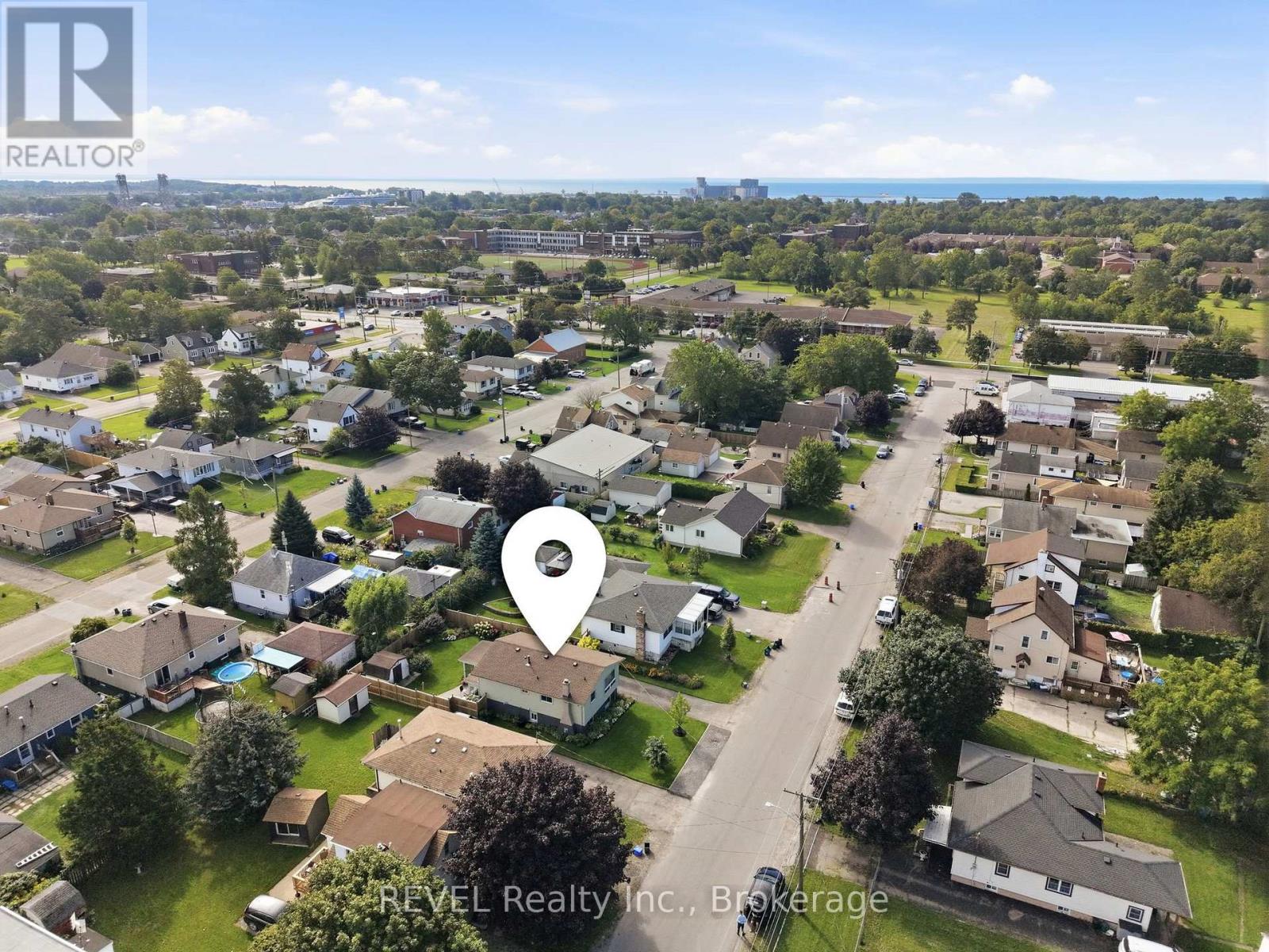34 OAKWOOD STREET - 43