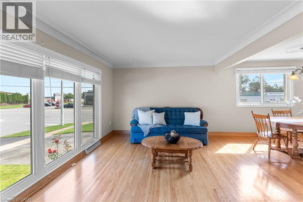 6246 GLENGATE Street, Niagara Falls — photo 5