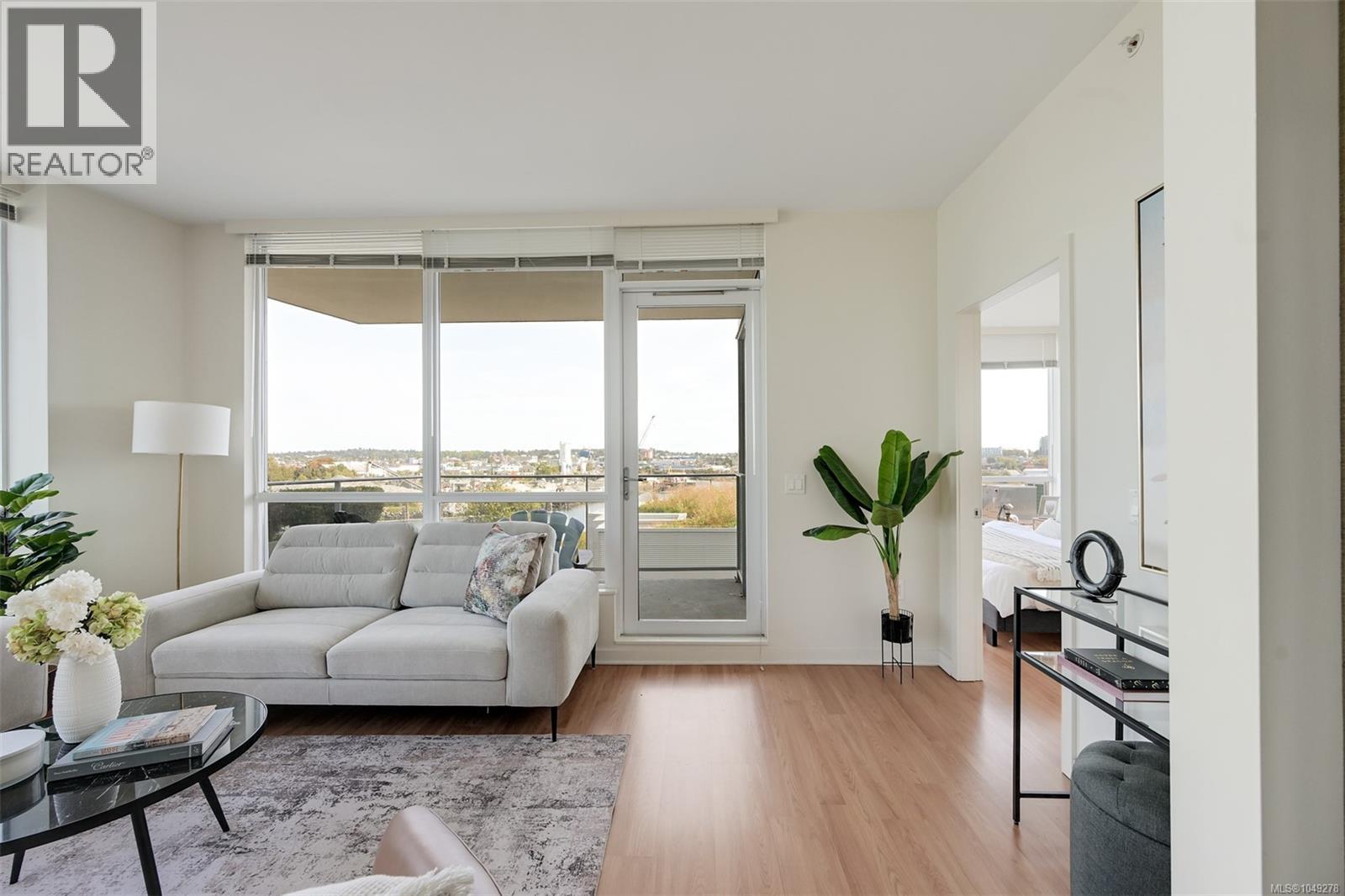 #406 399 Tyee Rd - 16