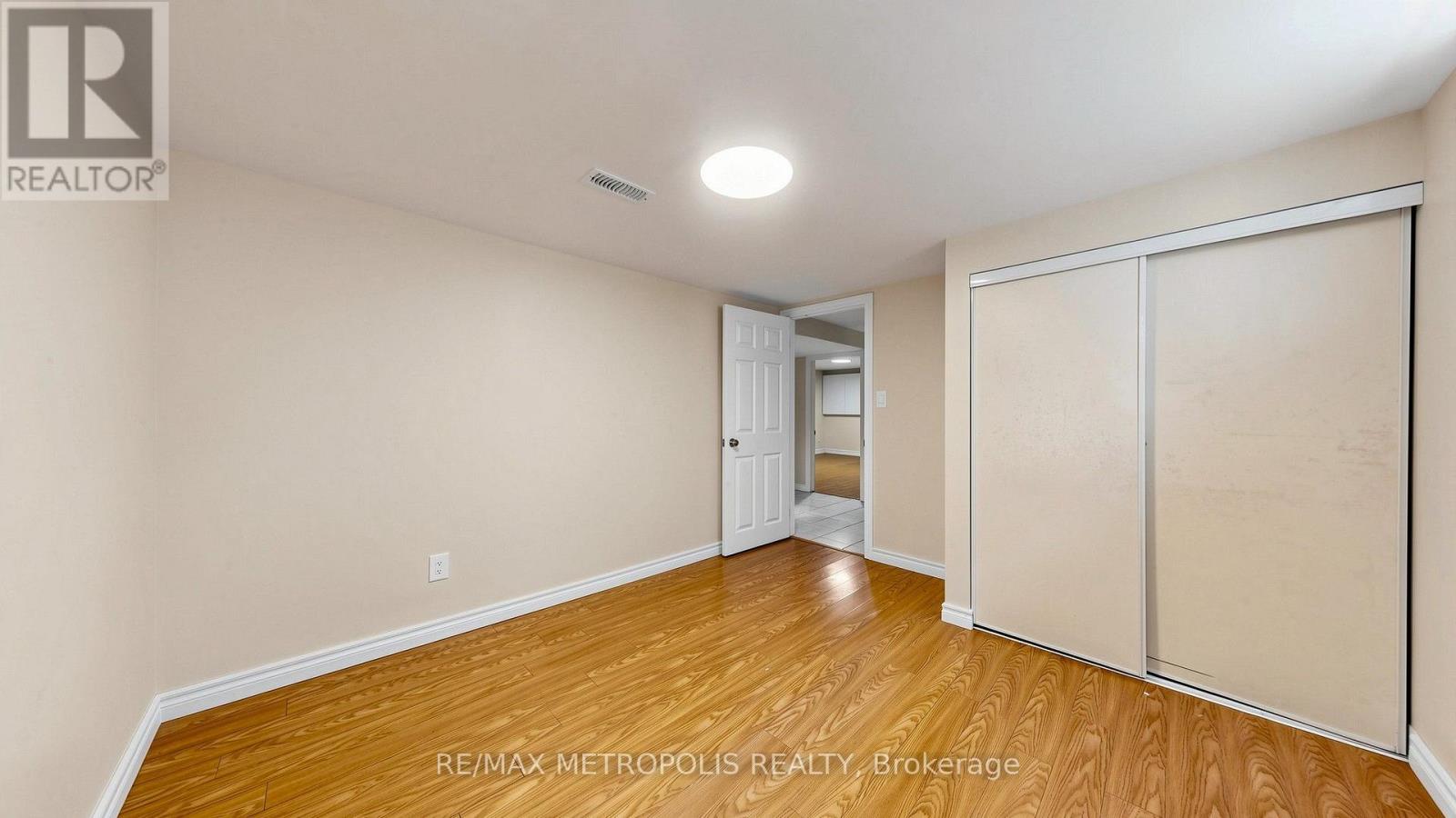10 DAVIDSON AVENUE - Image 30