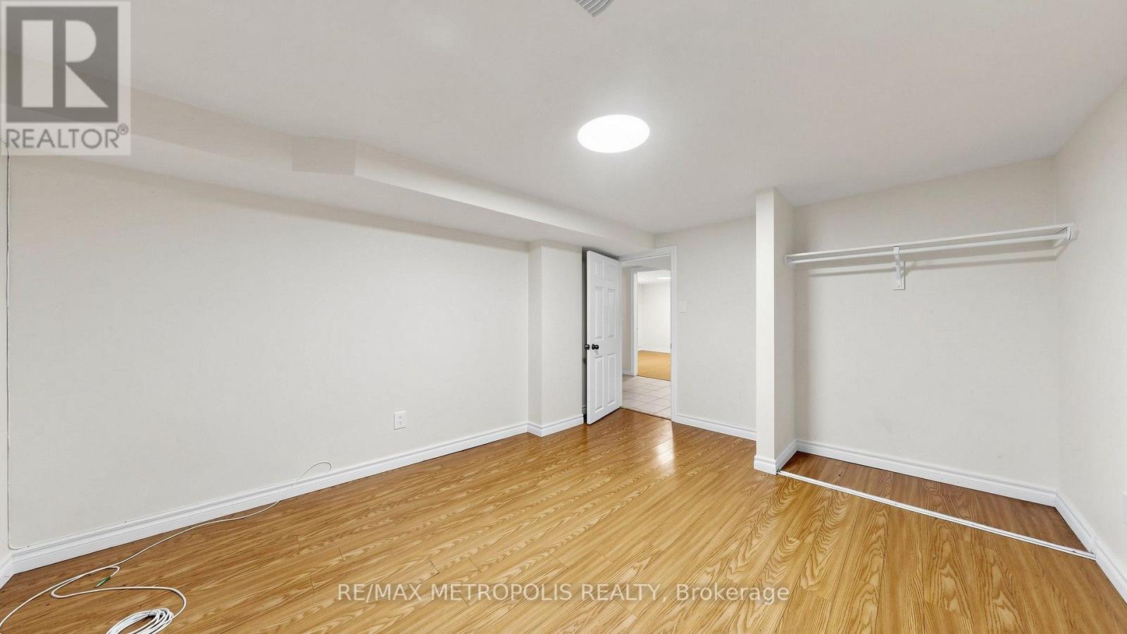 10 DAVIDSON AVENUE - Image 35