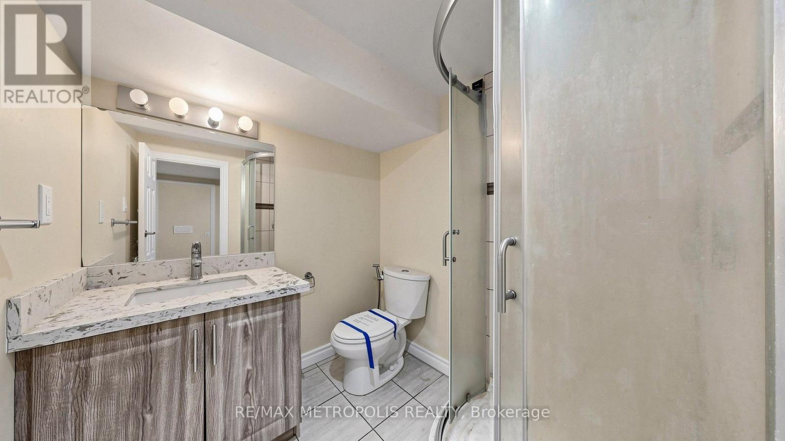 10 DAVIDSON AVENUE - Image 36