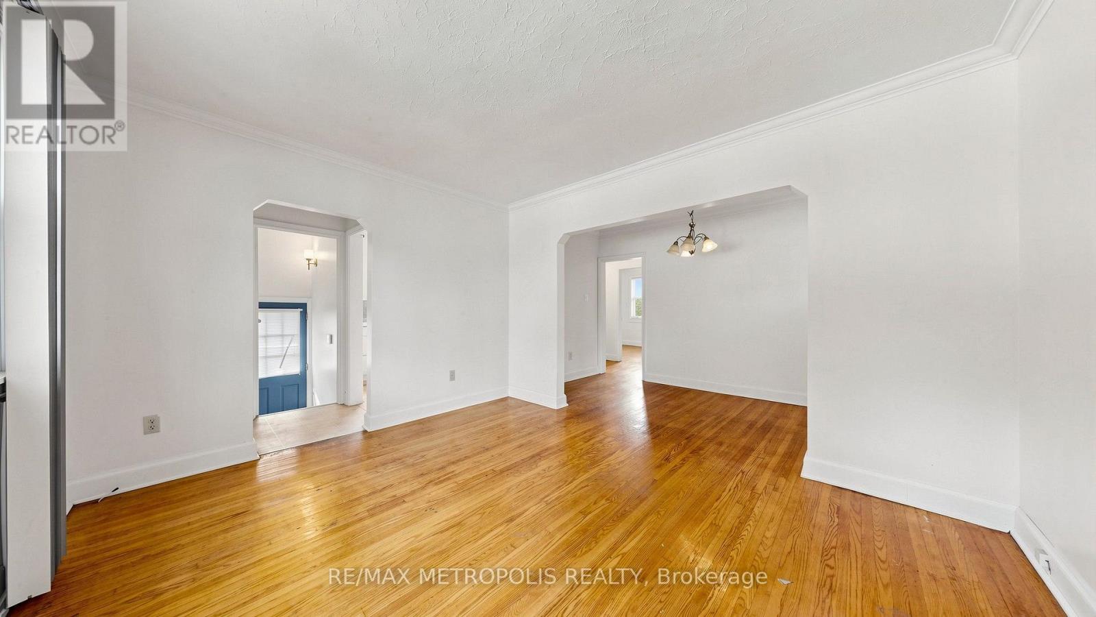 10 DAVIDSON AVENUE - 8
