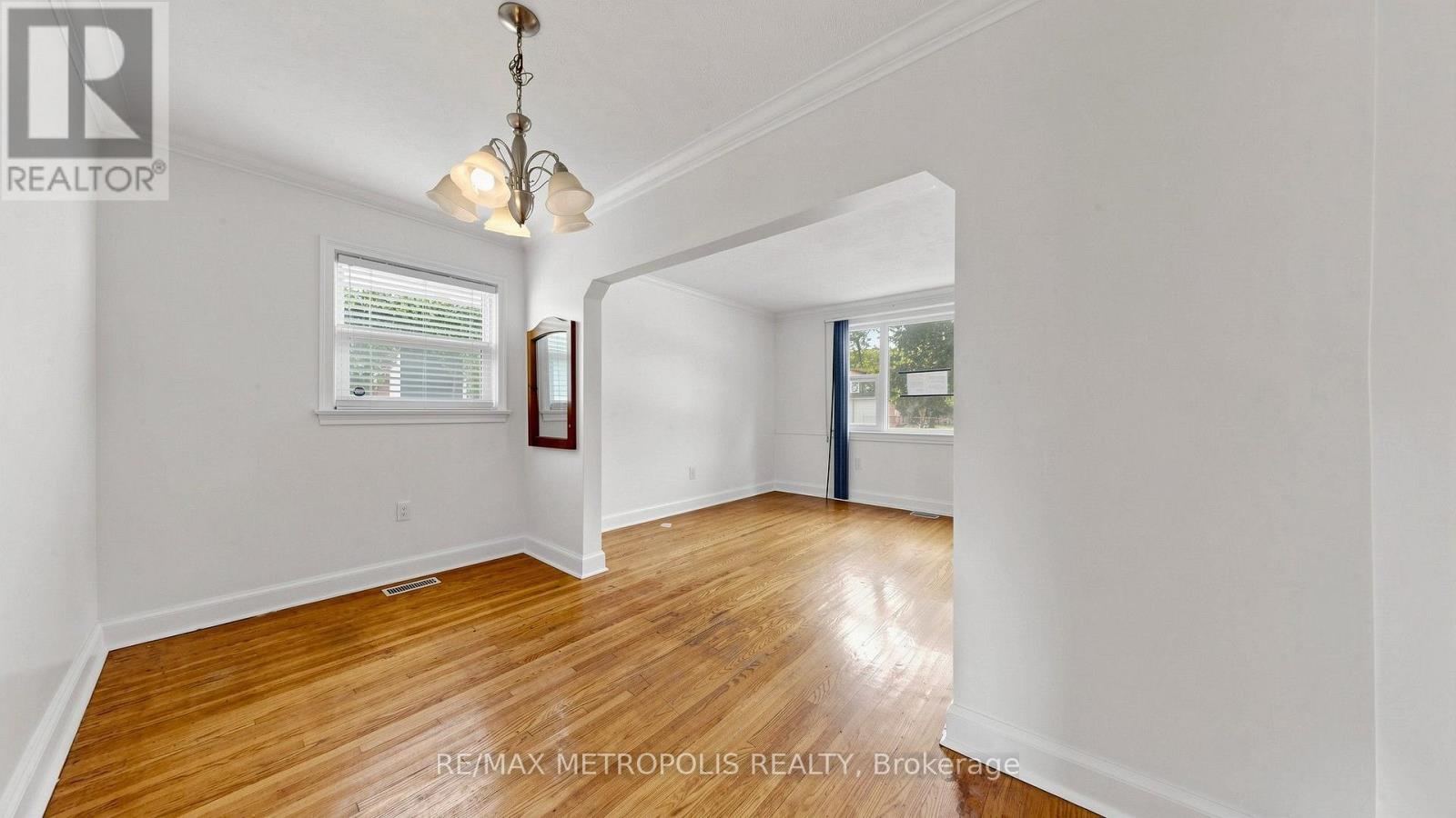 10 DAVIDSON AVENUE - 9