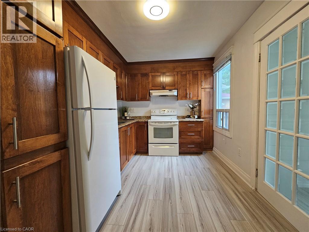 643 UPPER WELLINGTON Street - 17