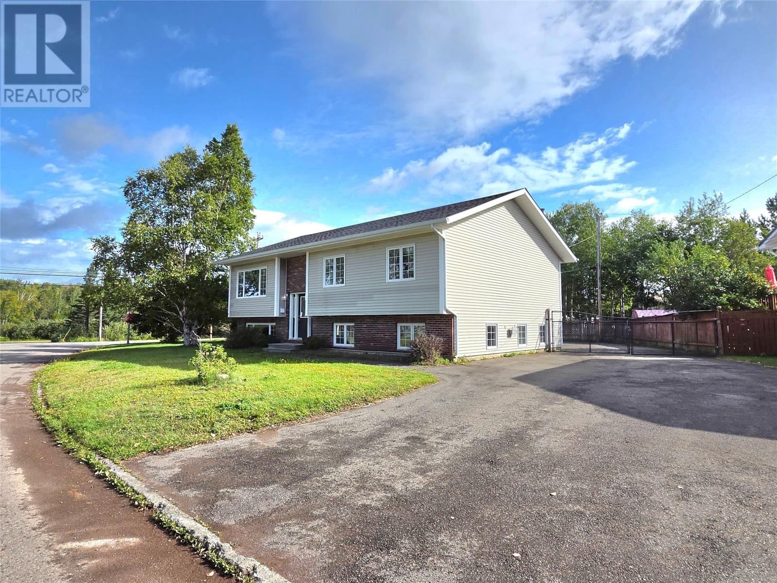 2 Morgan Street, Bishop's Falls — photo 2
