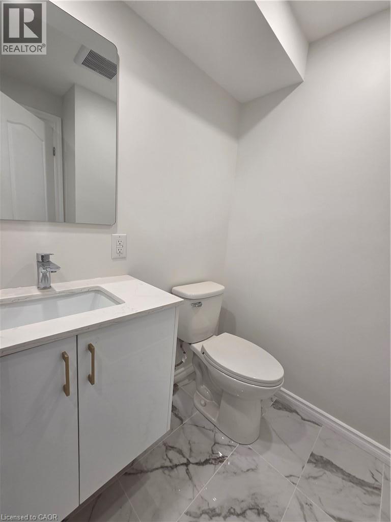 41 QUEENSGATE Crescent Unit# BSMT, Breslau — photo 7