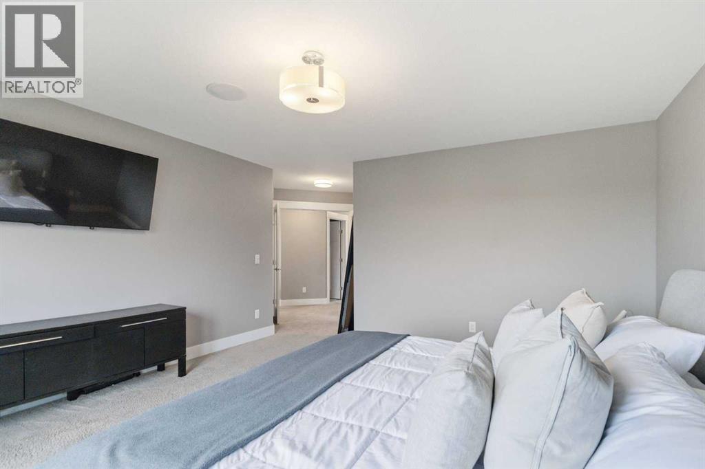 112 Dixon Road - 25