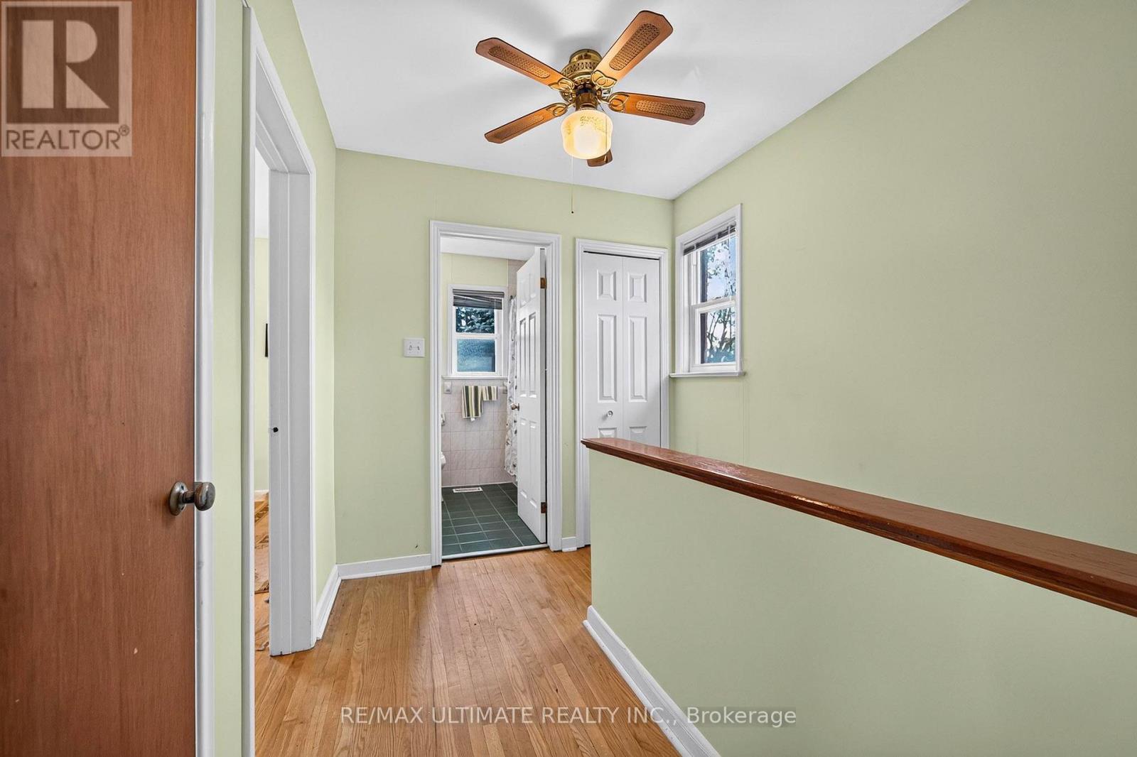 239 EILEEN AVENUE - 8