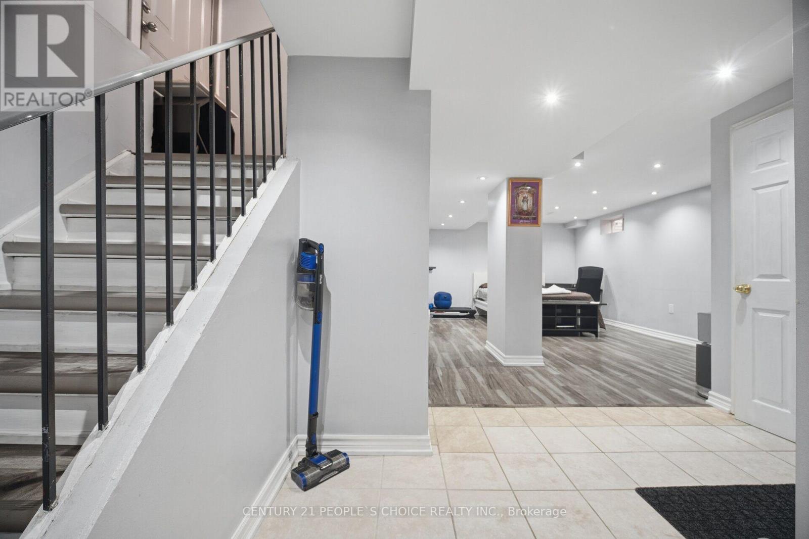 49 CATHY JEAN CRESCENT - Image 33