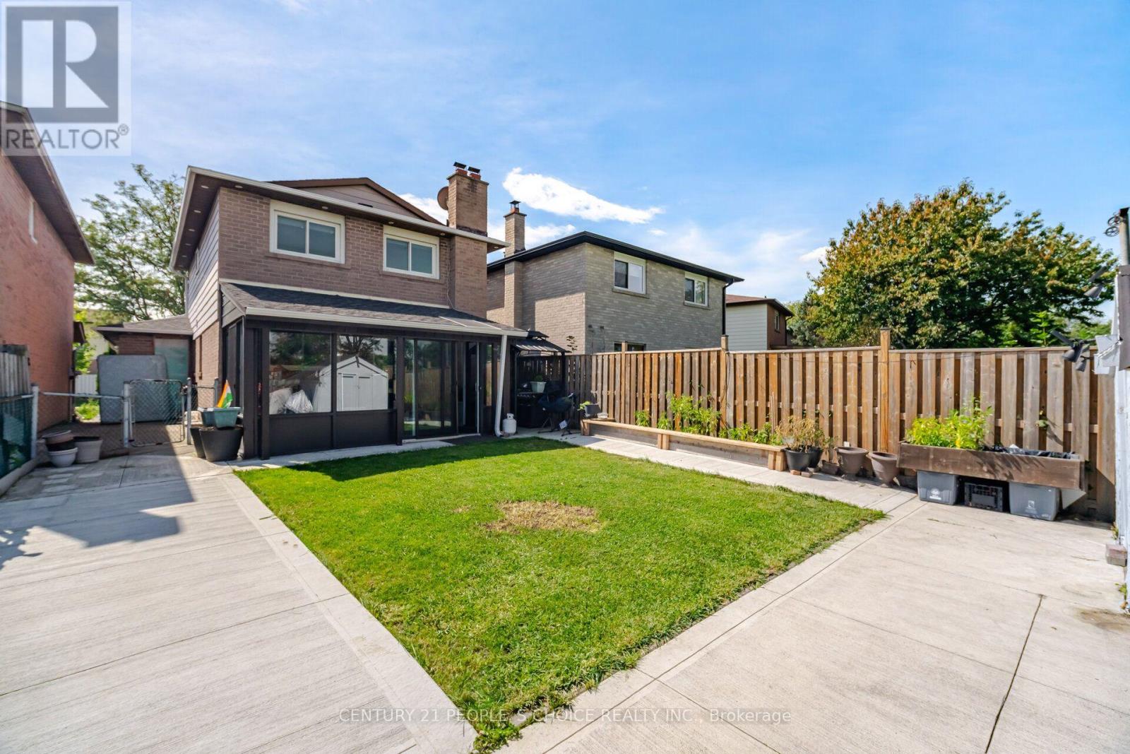 49 CATHY JEAN CRESCENT - 44