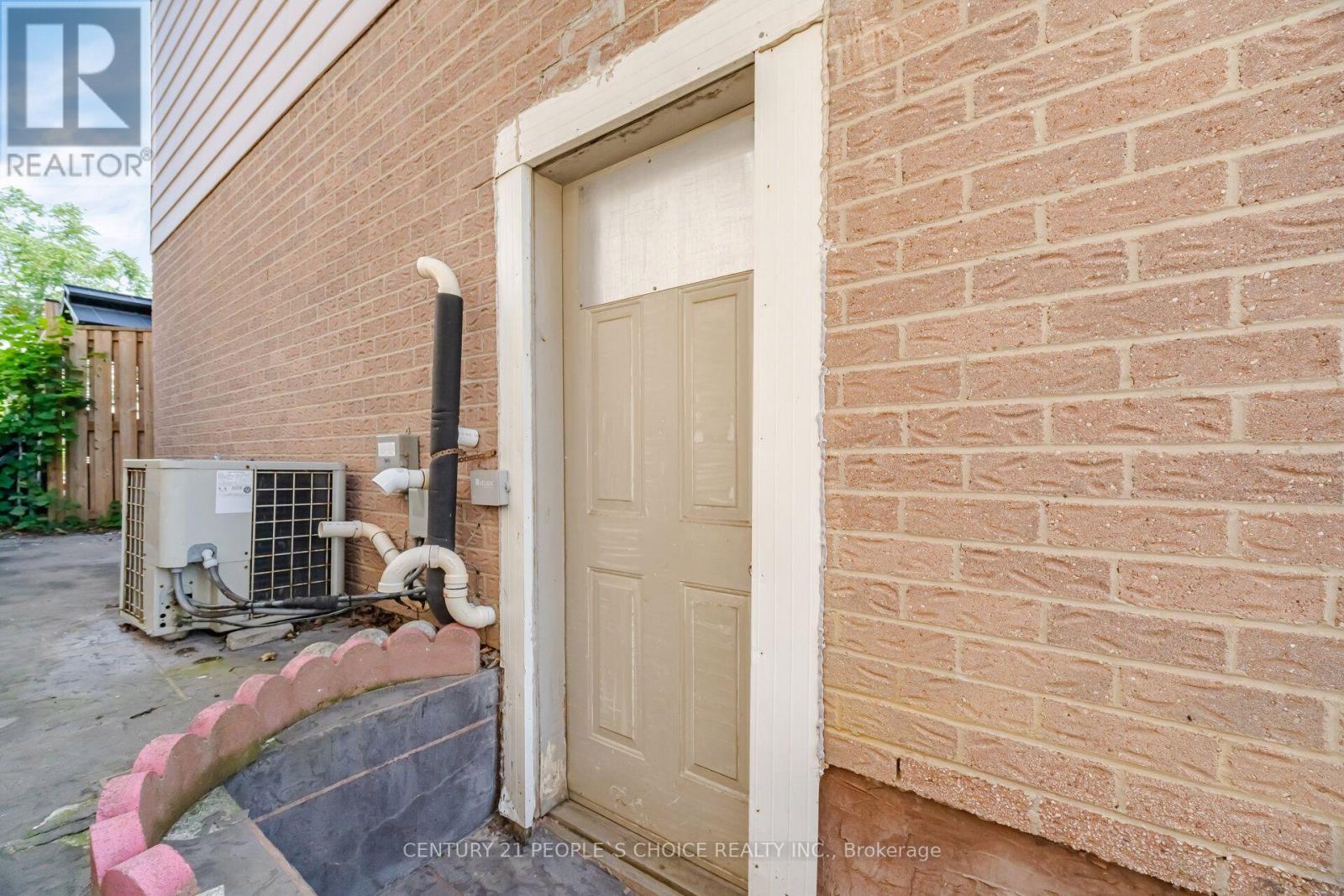 49 CATHY JEAN CRESCENT - 46