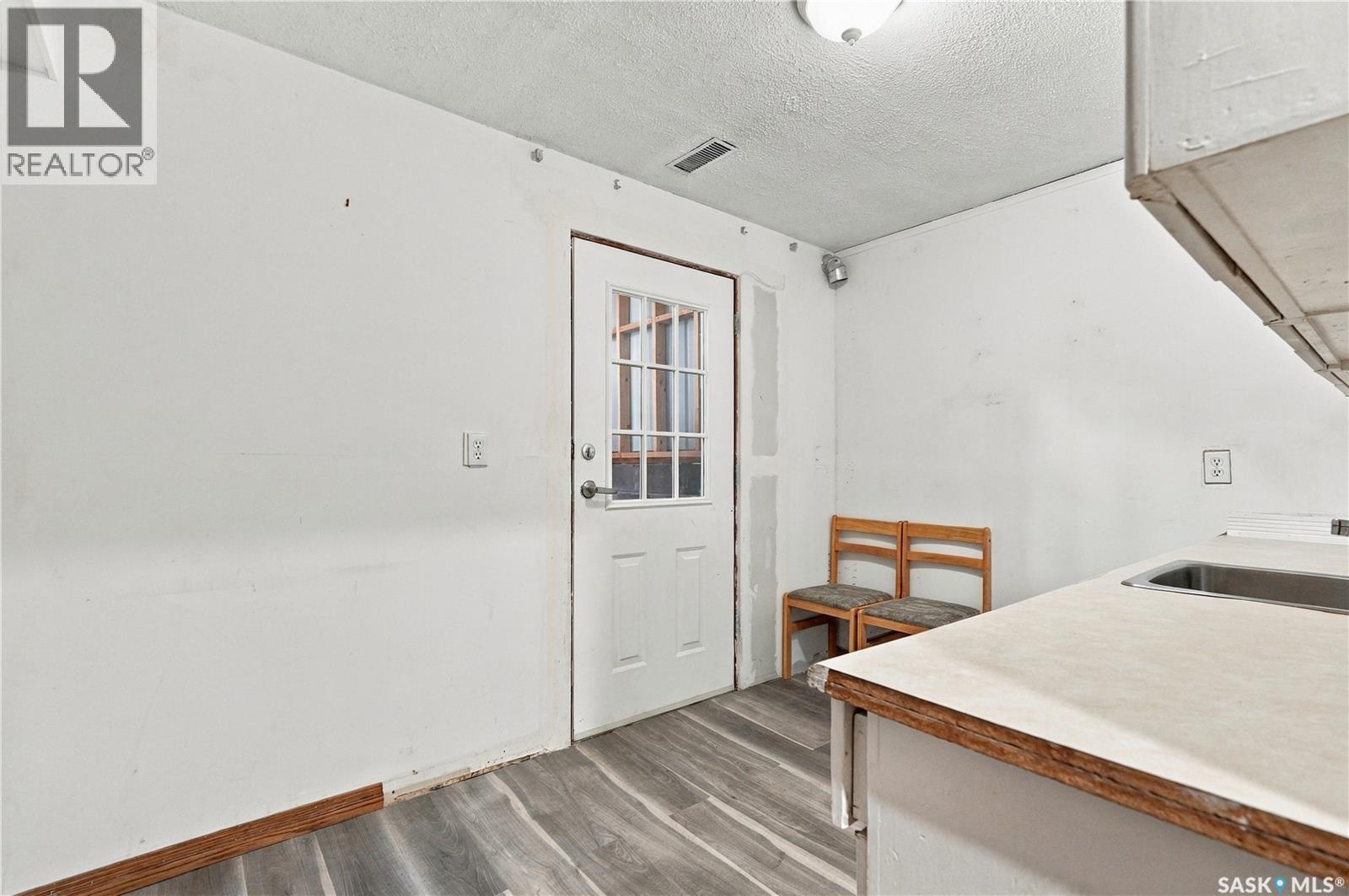 1518 I AVENUE N - 33