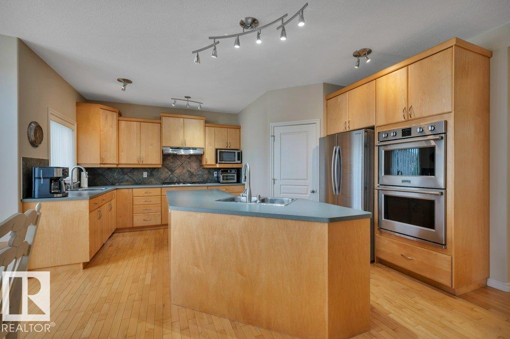 739 HALIBURTON CR NW - 14