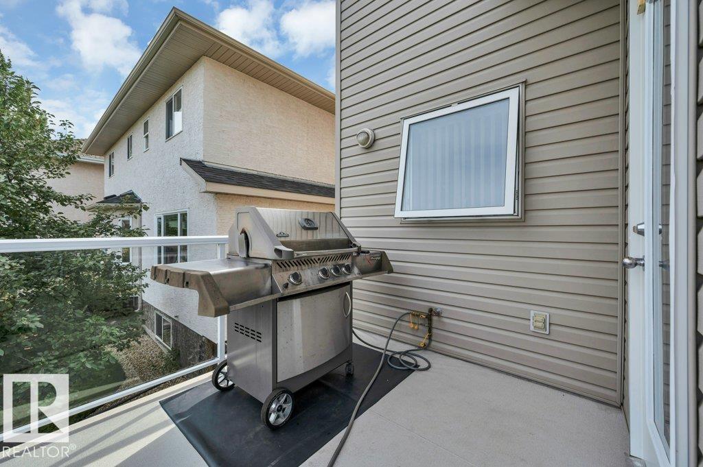 739 HALIBURTON CR NW - 21