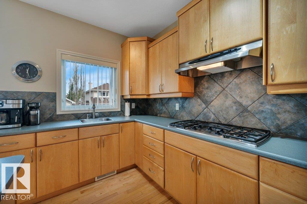 739 HALIBURTON CR NW - 15