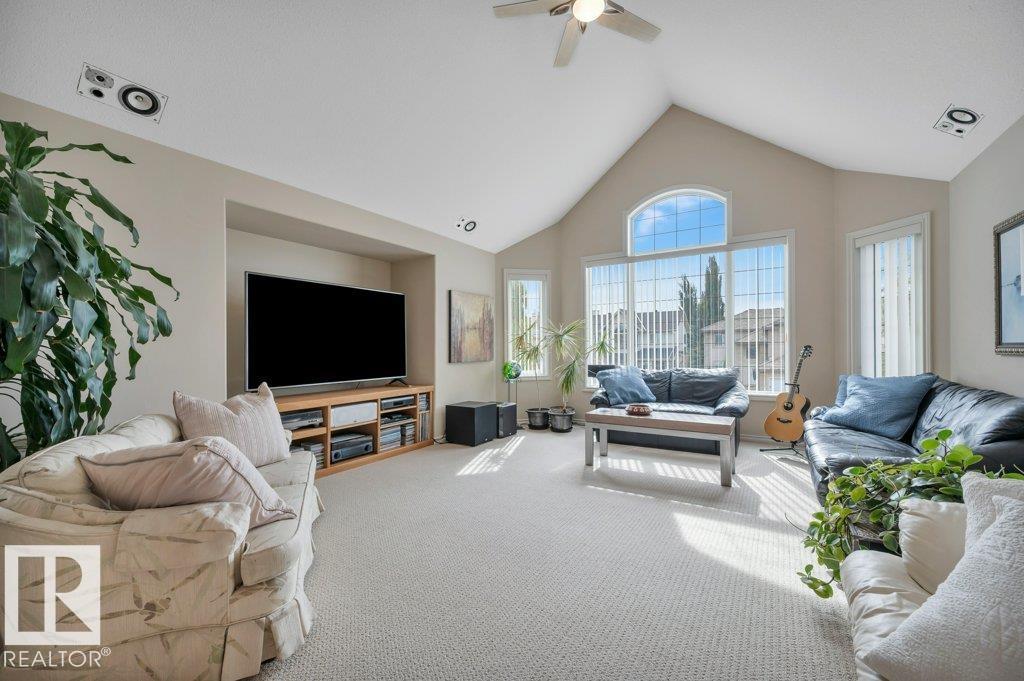 739 HALIBURTON CR NW - 33