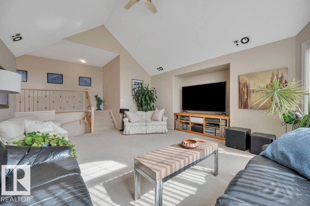 739 HALIBURTON CR NW - 32