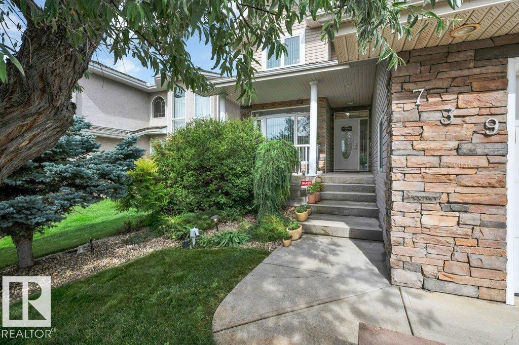 739 HALIBURTON CR NW - 3