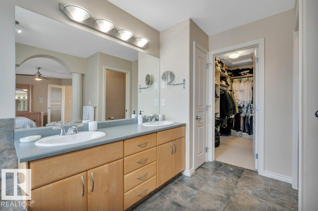 739 HALIBURTON CR NW - 39