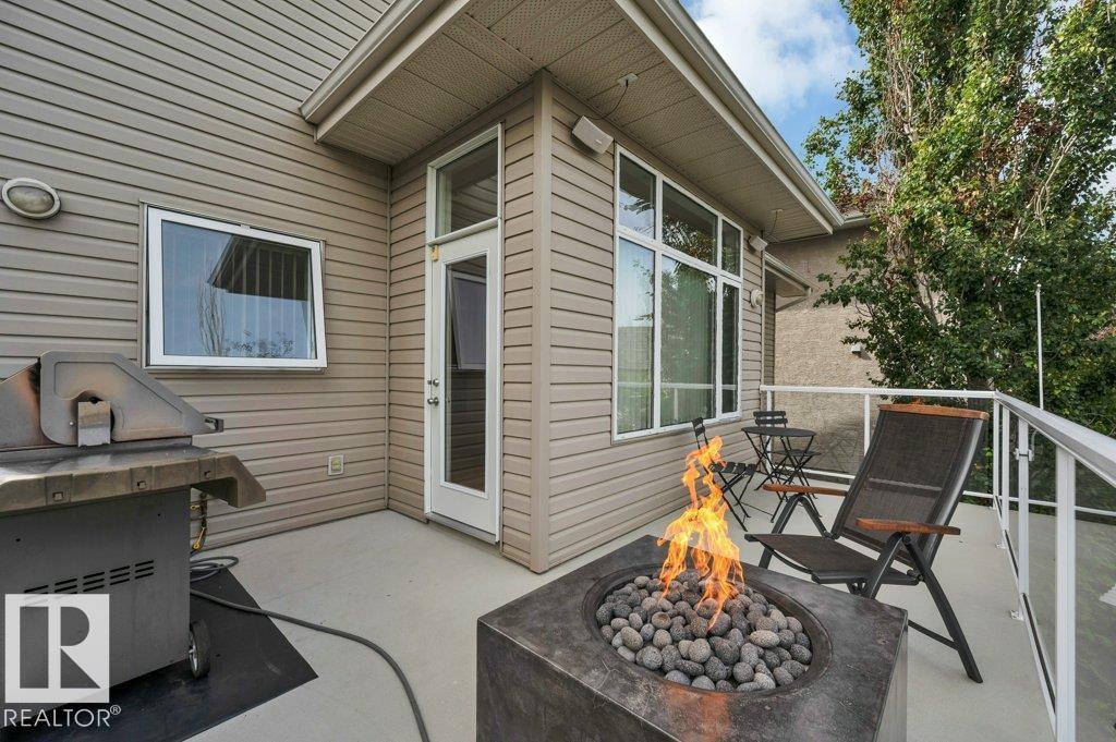 739 HALIBURTON CR NW - 22