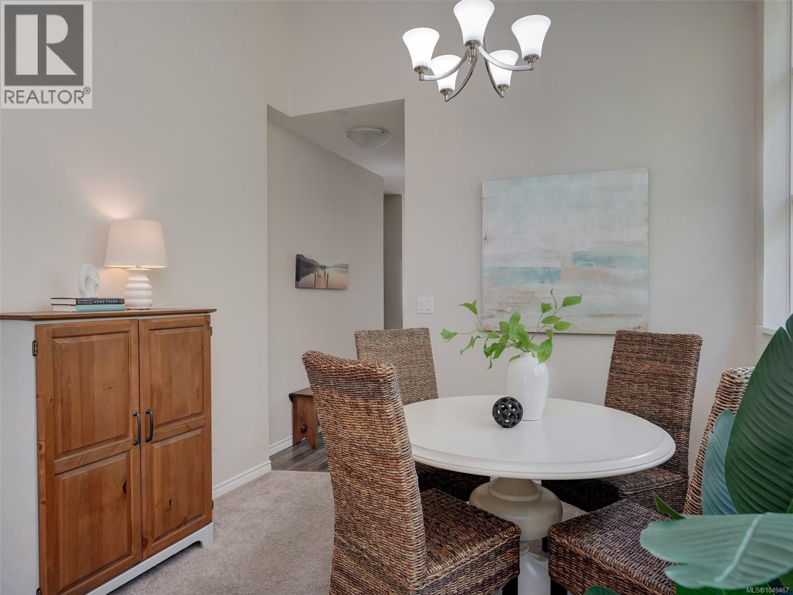 #3 3633 Cedar Hill Rd - 11