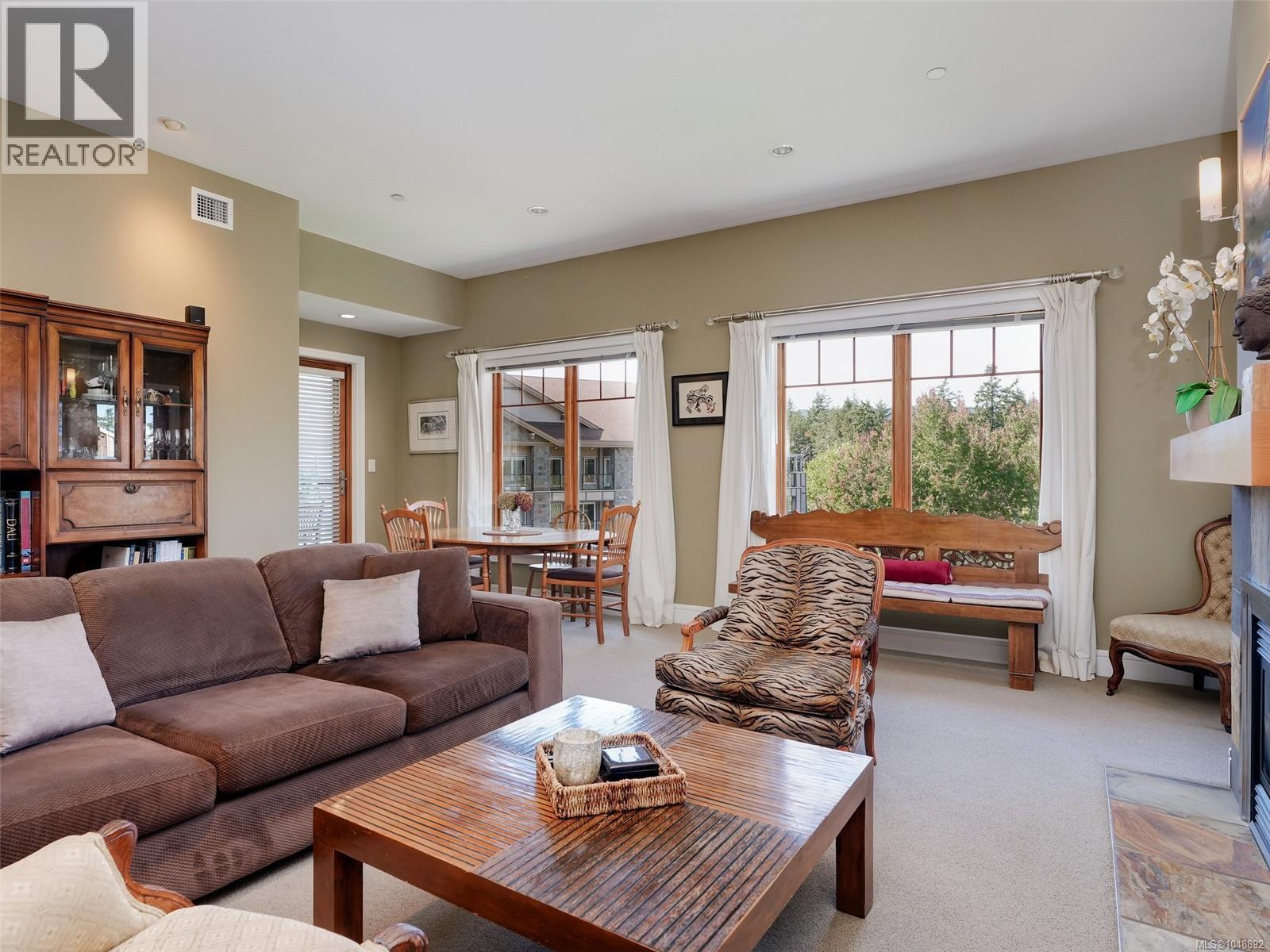 #413 1325 Bear Mountain Pkwy - 3