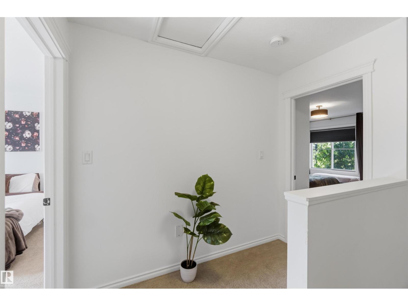 2689 SIR ARTHUR CURRIE WY NW - 21