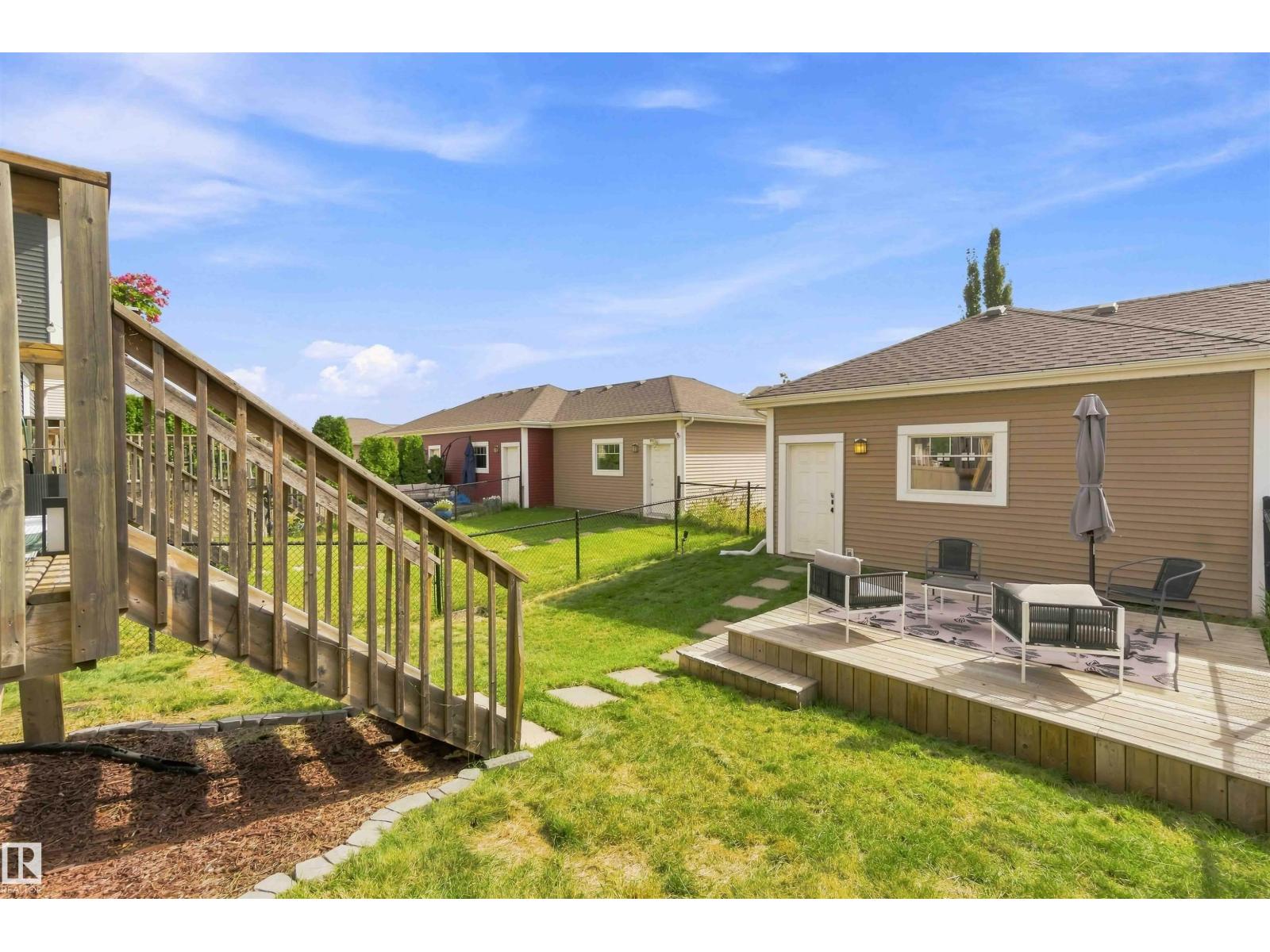 2689 SIR ARTHUR CURRIE WY NW - 49
