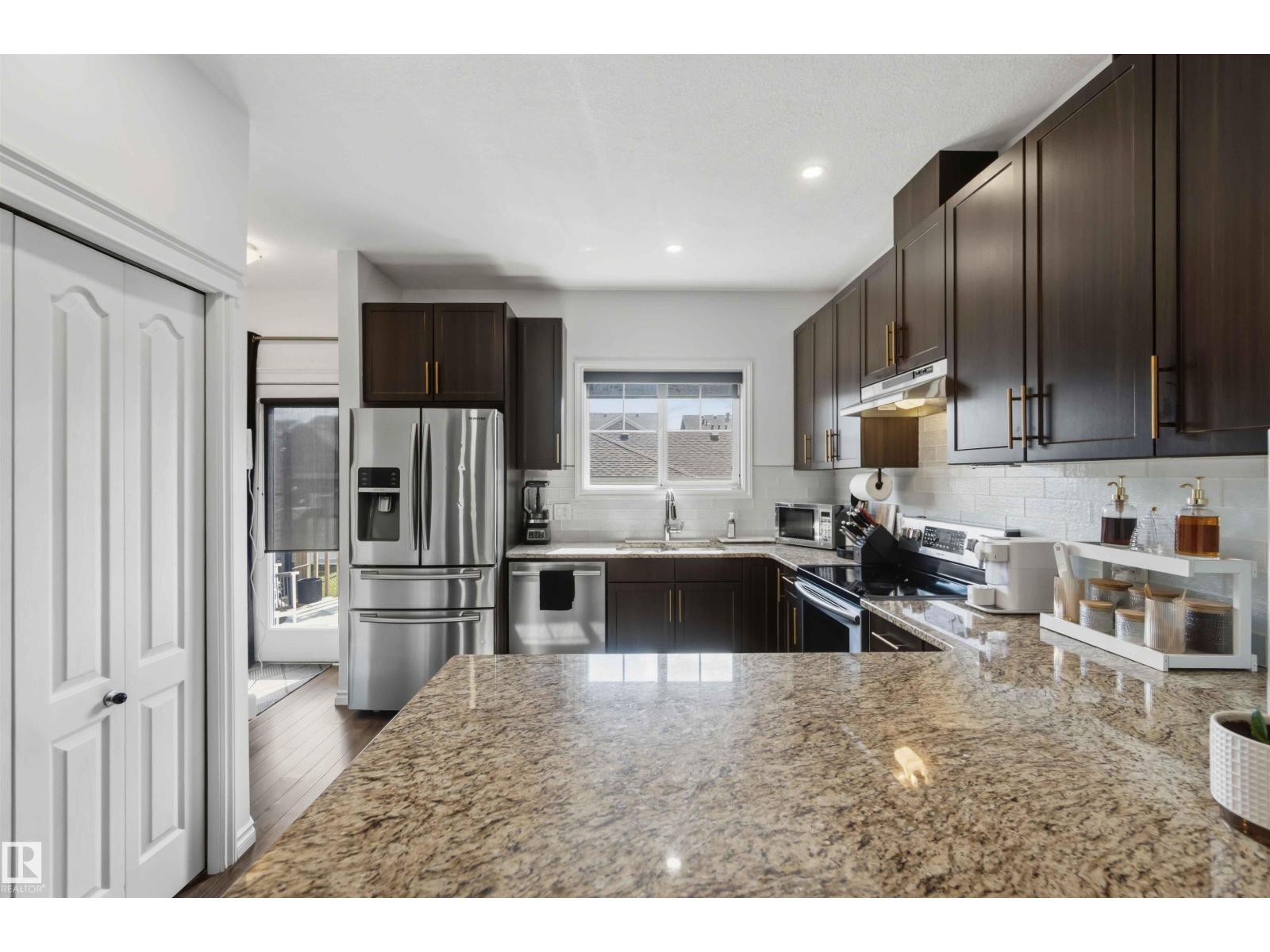 2689 SIR ARTHUR CURRIE WY NW - 12