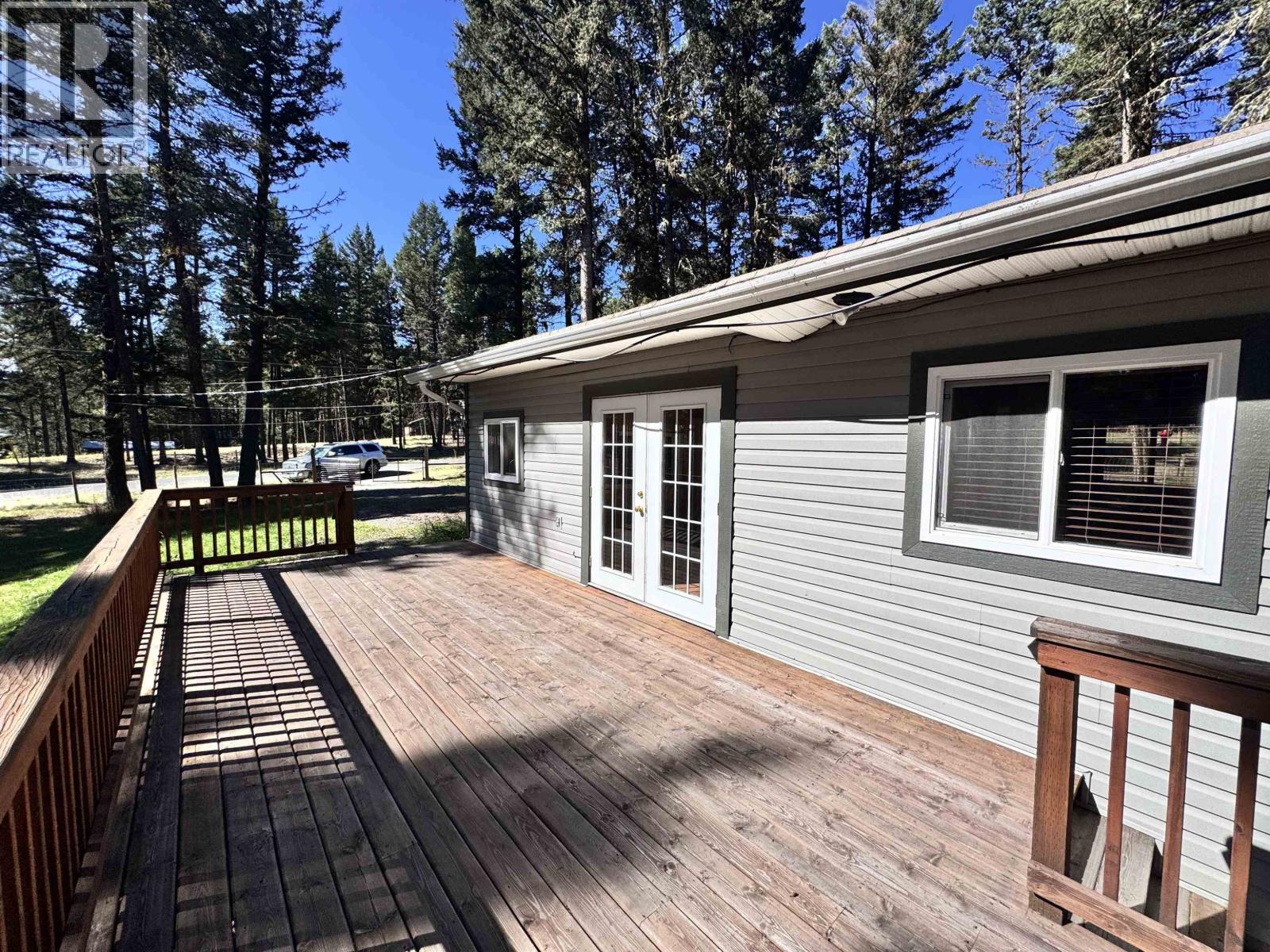 4907 GLOINNZUN DRIVE, 108 Mile Ranch — photo 4