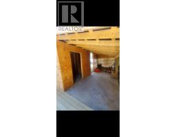 4907 Gloinnzun Drive, 108 Mile Ranch, BC V0K2Z0 Photo 9
