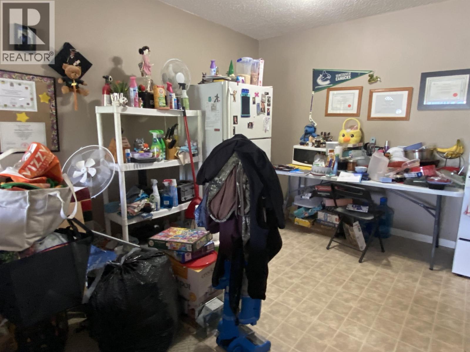 #2315 2607 PEAR STREET - 5