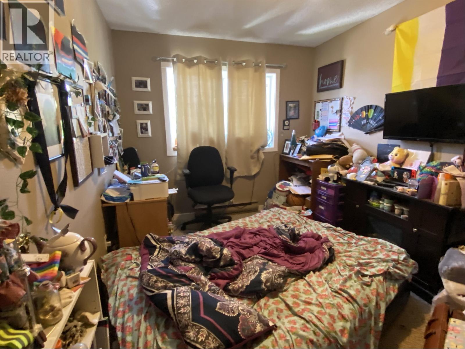 #2315 2607 PEAR STREET - 7
