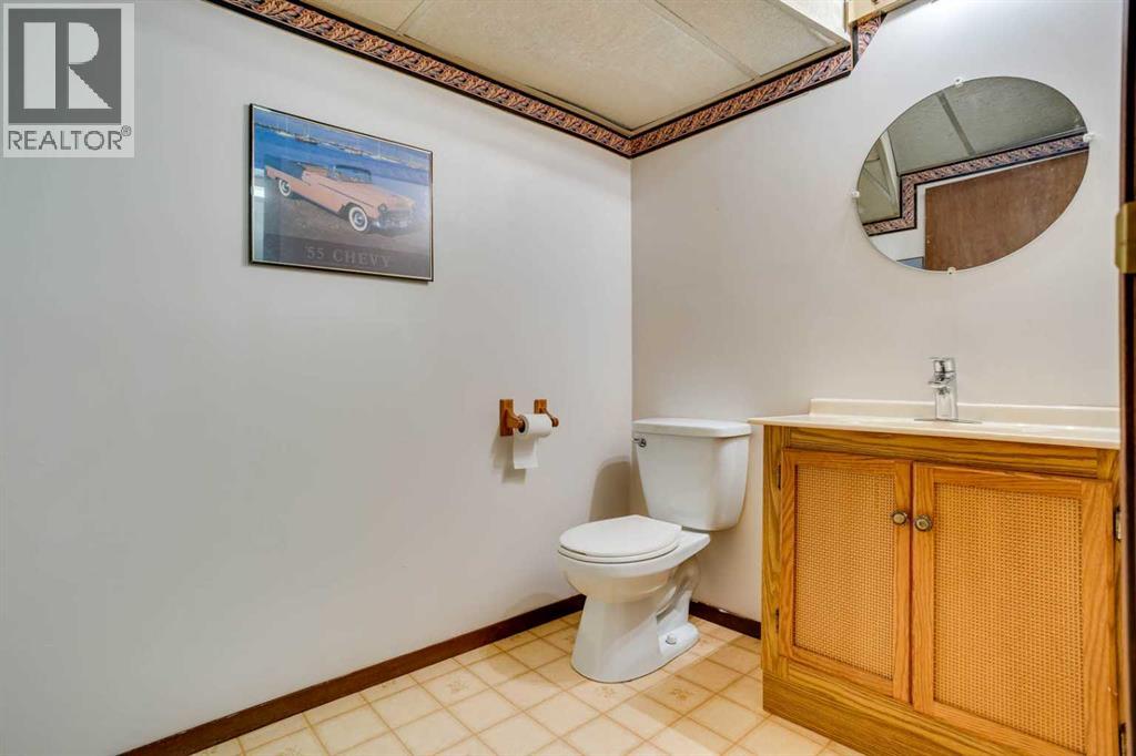 253 Gladstone Bay, Fort McMurray