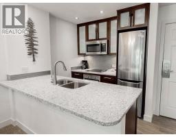 416 4800 Spearhead Drive, Whistler, BC V8E1G1 Photo 8