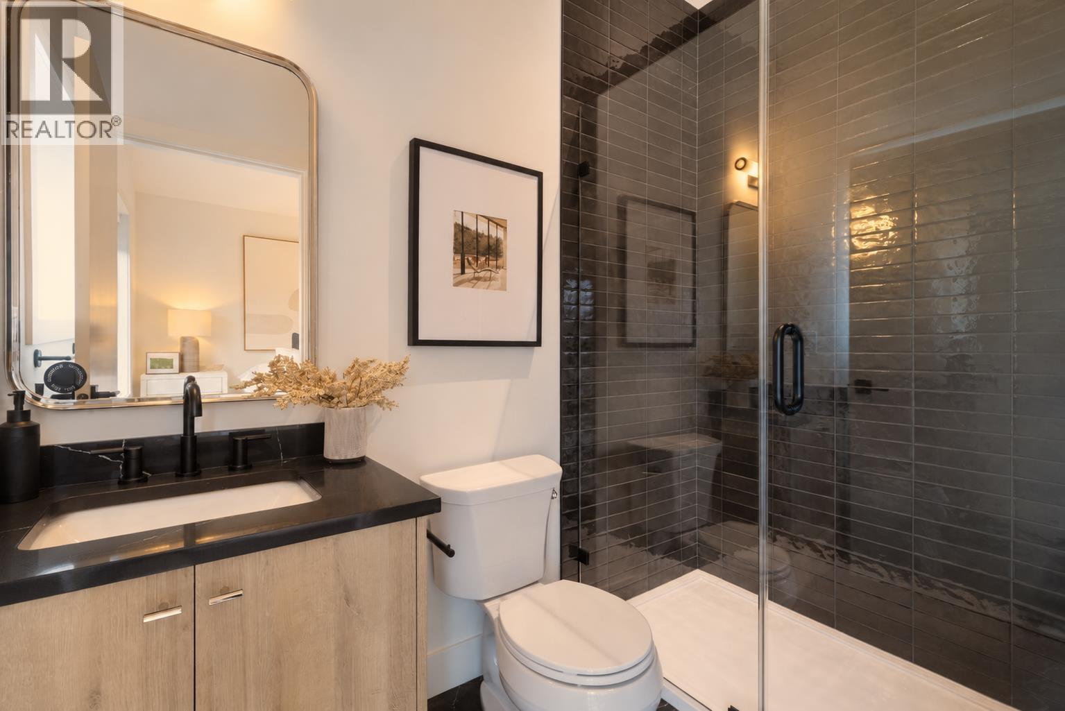 1 2539 GRANT STREET, Vancouver