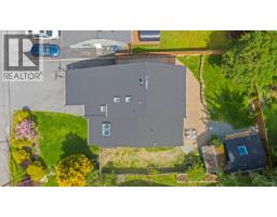 38582 Westway Avenue, Squamish, BC V8B0L6 Photo 33