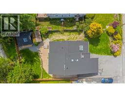 38582 Westway Avenue, Squamish, BC V8B0L6 Photo 34