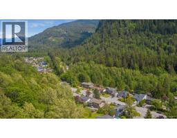 38582 Westway Avenue, Squamish, BC V8B0L6 Photo 37