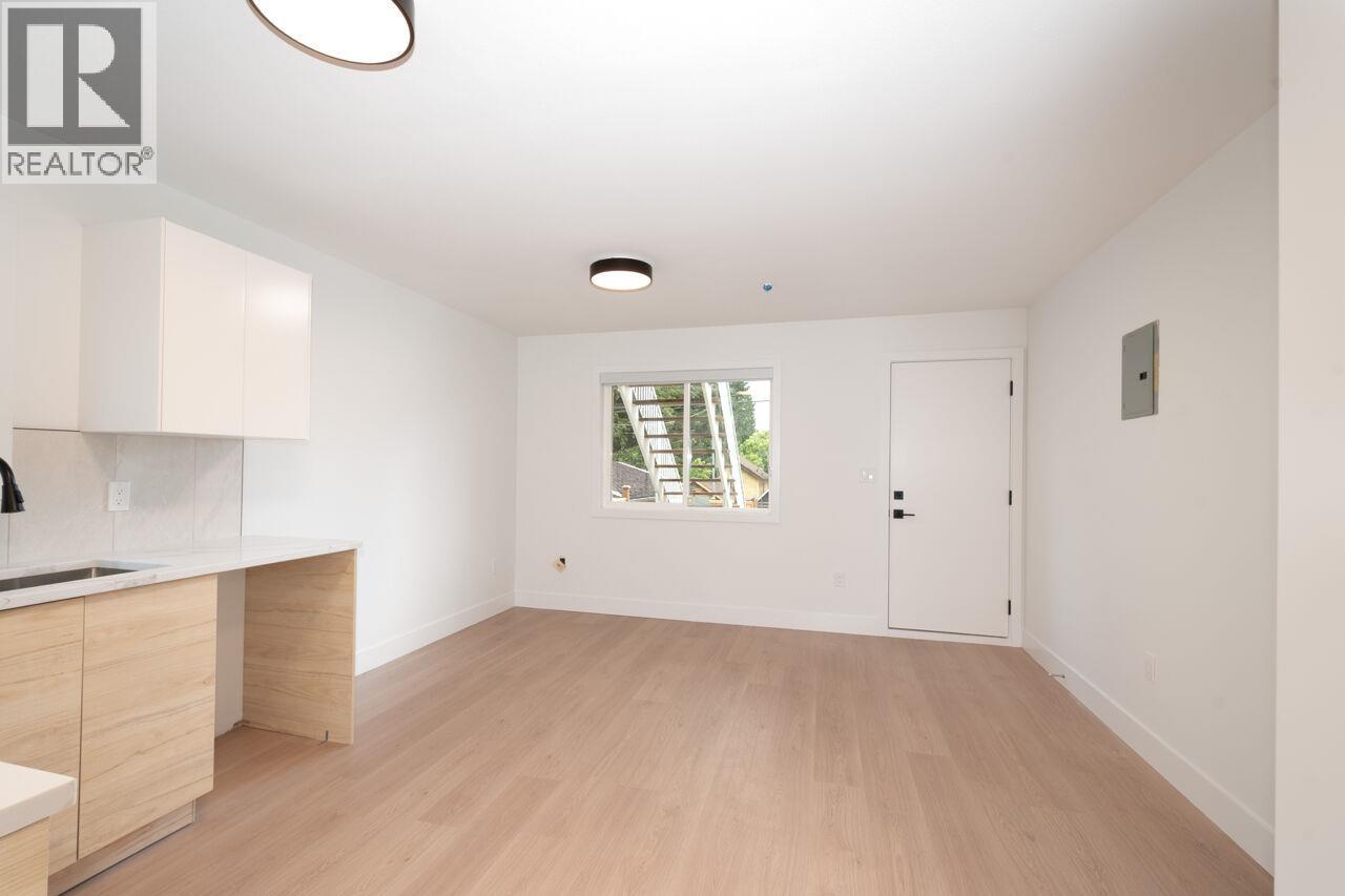 827 E 32ND AVENUE, Vancouver