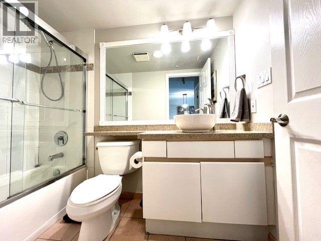 888 HAMILTON STREET, Vancouver