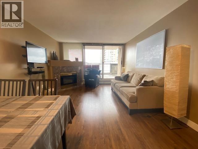710 555 ABBOTT, Vancouver
