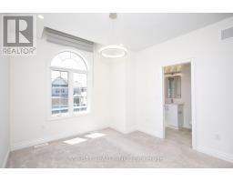 8 Tremoy Road, East Gwillimbury, ON L9N0T4 Photo 35