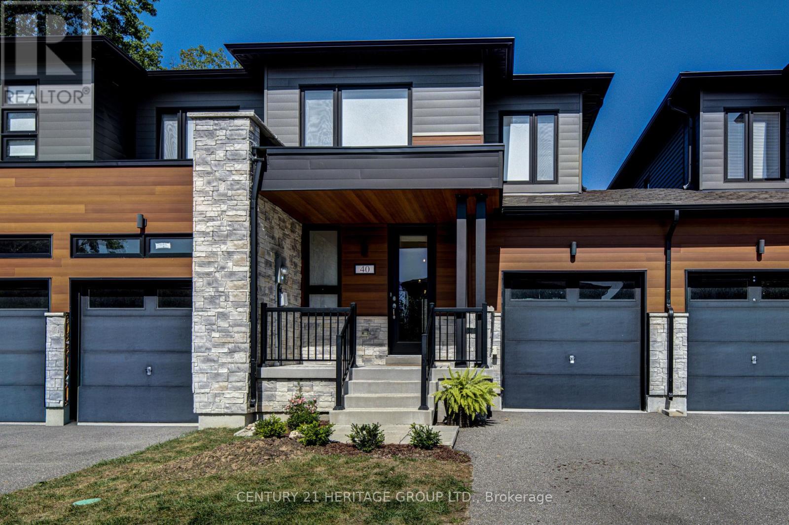 40 EBERHARDT DRIVE - 1