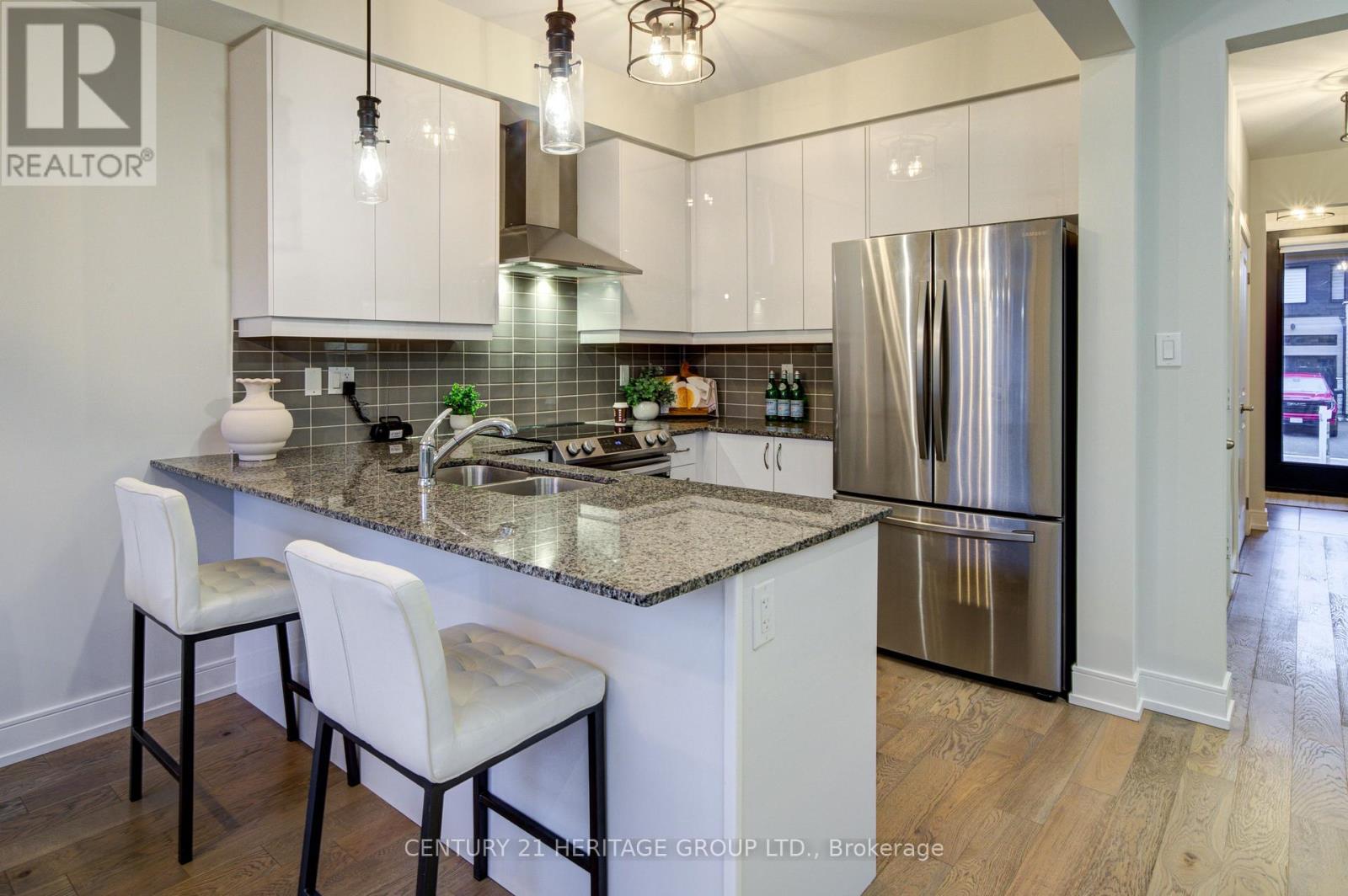 40 EBERHARDT DRIVE - 11
