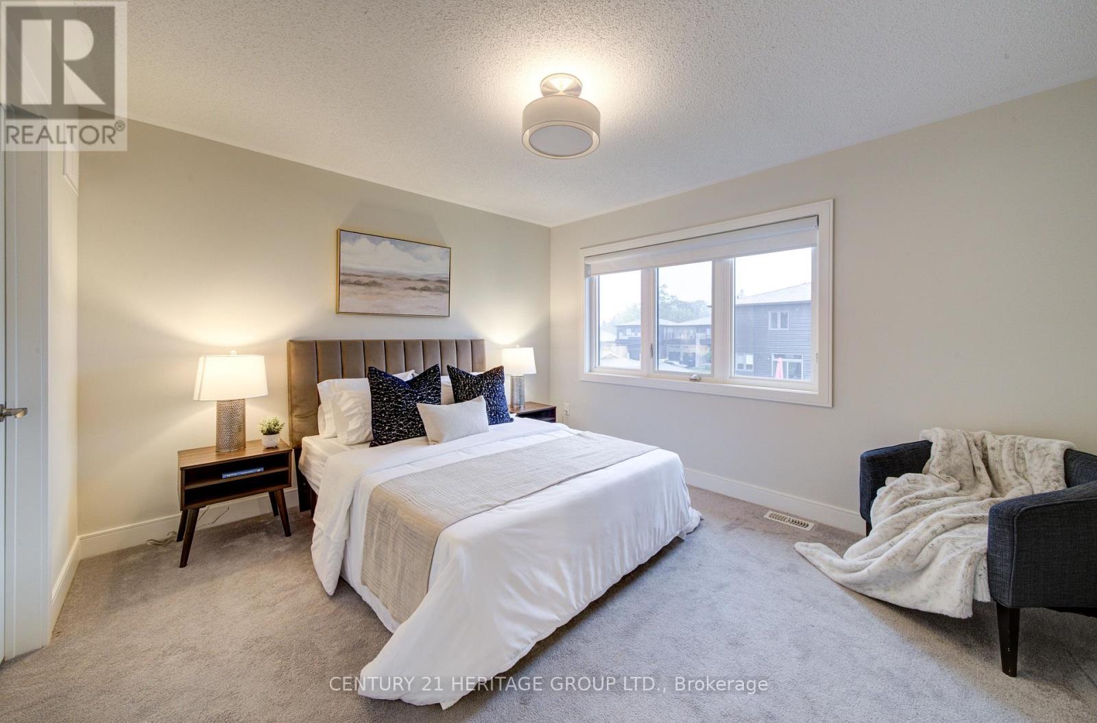 40 EBERHARDT DRIVE - 21